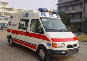 新星市救护车租赁